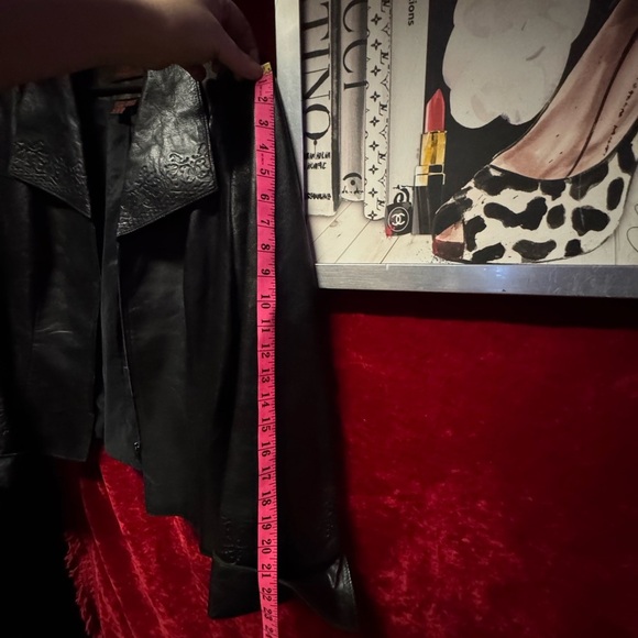 Rare DANIER Leather Embossed Elegant Black shiny Sleek and Elegant - Picture 3 of 9